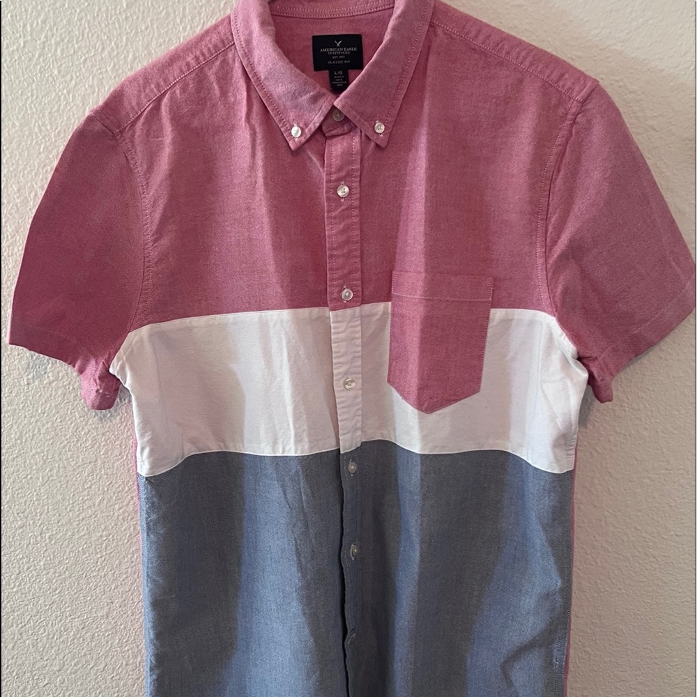 American Eagle Button down shirt